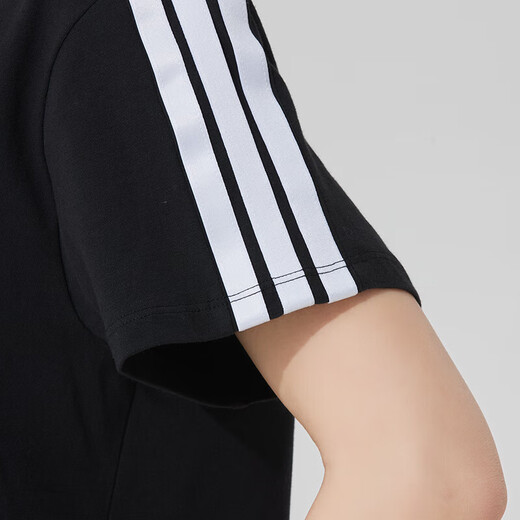 阿迪达斯 （adidas）女装运动套装 2025夏季健身跑步训练T恤透气短袖直筒长裤两件套 两件套/休闲简约 XL