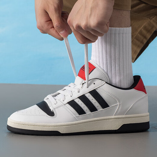 Adidas Herrenschuhe 25 Sommer neue Sportschuhe atmungsaktive Top -Basketballschuhe trendy lässige Freizeitschuhe Skateboardschuhe Männer KK1283/Weiß/Schwarz/Rot/Spot Speed ​​Delivery 45 (280 mm)