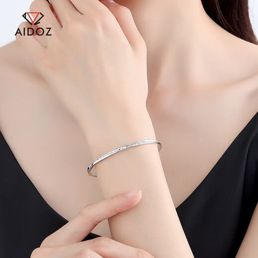 Aido Diamond pt950 platinum smart cross Mobius bracelet for women platinum crushed ice perfect round bracelet in stock inner diameter 54mm weight 18.31 grams thick about 3mm