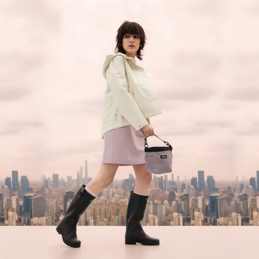 AIGLE【春夏新品】艾高夹克GORE-TEX防风防雨透汽鱼尾收腰女士 鸽子奶白 BI844 38 (165/88A)