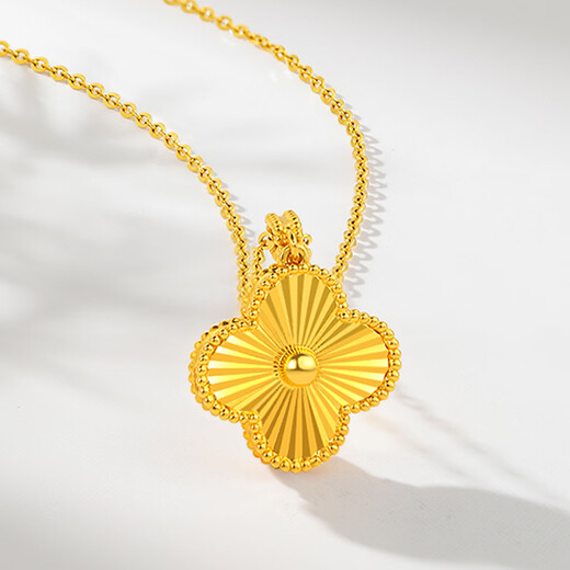 Mingzuan International 18k gold four-leaf clover pendant for women au750 laser car flower clover pendant gold neckpiece as a birthday gift for girlfriend