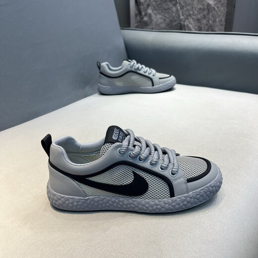 Hong Kong Counter Einkaufsagent 2025 neue Männerschuhe modische und vielseitige lässige Schuhe atmungsaktives Netz leichtgewichtige Männer Sportschuhe grau 88-795 Lederschuhe Größe E 38