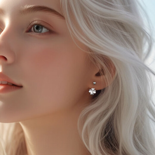 DL 1998 Fat Donglai same style platinum earrings PT950 platinum four-leaf clover female ear piercing earrings screw twist ear bone nail 2 platinum four-leaf clover ear hook