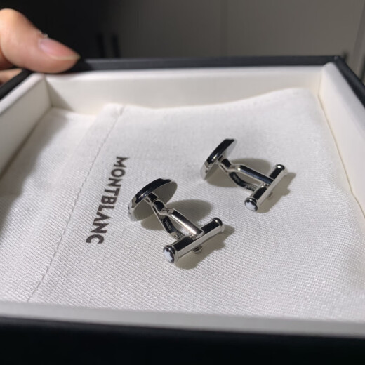 万宝龙（MONTBLANC）现货大班系列几何体男士配件法式衬衣袖扣 银色精钢几何体
