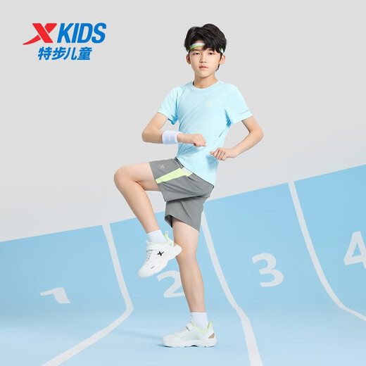 
XTEP (XTEP) children's summer short-sleeved sweater for short T-medium-sized children's boys breathable and comfortable sports and casual T-shirt Sky Blue [9215] 120 cm