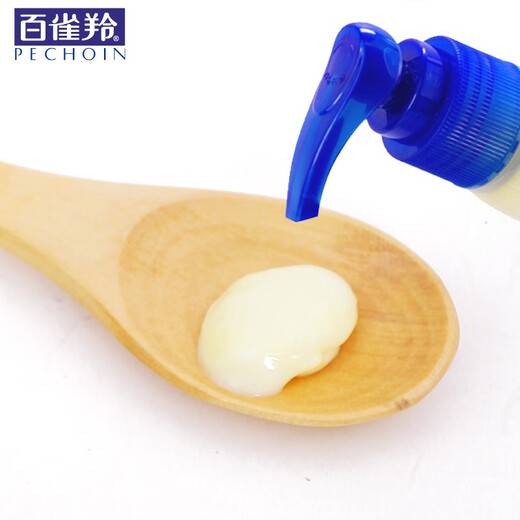 PECHOIN Vaseline Body Lotion Autumn and Winter Refreshing Hydrating Moisturizing Dry Skin Body Lotion for Men and Women Body Lotion 200g*1 bottle