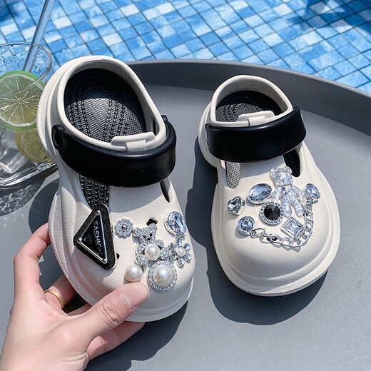 G.Duckkids Children's Eva Hole Schuhe 2025 Sommer Mode -Strass -Steine im koreanischen Stil auf der Außenseite Wege Girls weicher Sohle Anti -Slip -Strandschuhe rosa weiß 24 -25 Größe in Größe ca. 16 cm