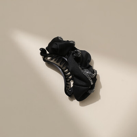 Chimera (CHIMERA) Hepburn style ponytail twist clip pleated fabric one-word clip hairpin hair accessories headdress girl birthday gift