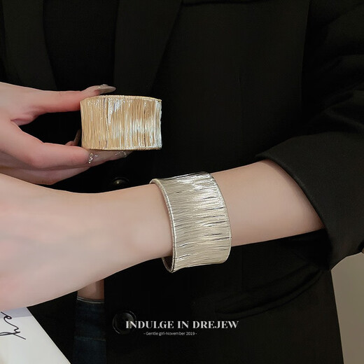 QUAMER Exaggerated Opening Wide Bracelet Women's 2025 New Bracelet Light Luxury Niche Exquisite Armband Bracelet Jewelry Gold-Style 1