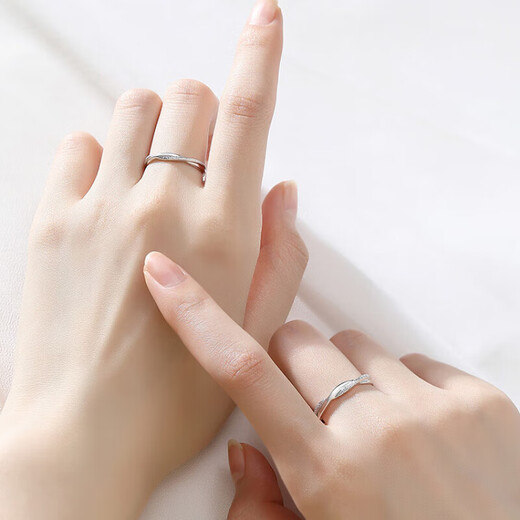 Mansheng Möbius ring 999 sterling silver couple ring men's and women's plain ring ring birthday Valentine's Day gift for girlfriend, female model