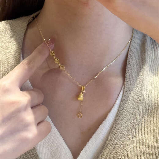 Shien retro light luxury gold brushed small gourd necklace with the word 