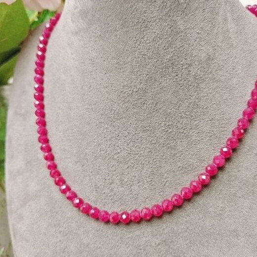 Xiangmanxiu Natural Ruby Necklace with Large Facets 5+ Natural Ruby Necklace with Large Facets 5+