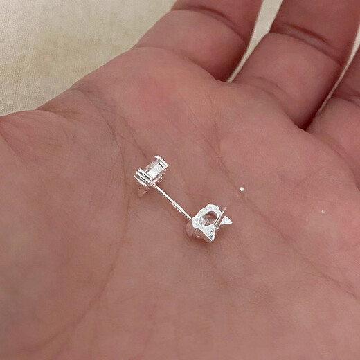 QMXDS999 Pure Silver Kitten Earrings for Women, Pure Silver Ear Holes for Sleeping, Cute and Exquisite Earrings for Women, Gift for Women, A Pair of Kitten Earrings