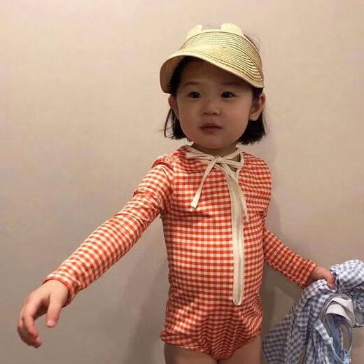
Snoopy Children's Integrated Swimsuit Set 2025 Summer Baby Girl Cute Bikini Triangle Swimsuit Two-Piece Set Trendy Swimsuit + Hat 90 (Suggested height 80-90cm)