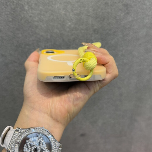 
Bartini light yellow jelly skin-like Apple 16 mobile phone case iphone16promax magnetic new two-in-one 15pro niche 14 simple big hole 13 couple 12 personality [light yellow] + yellow bracelet iPhone 16