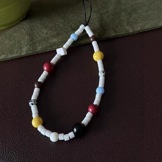 Beiyipin mobile phone lanyard mobile phone chain pendant colorful bean short contrast color mobile phone chain ccd camera lanyard simple pendant