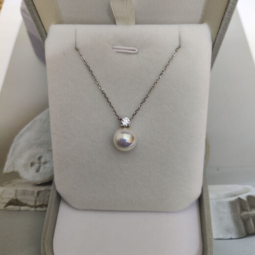 Iosn925 sterling silver pearl pendant Aurora imitation Akoya pearl necklace Princess Diana single round sweater chain necklace s925 sterling silver imitation Akoya pearl pendant comes with box
