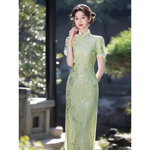 Mit dem europäischen (yiou) grünem Cheongsam -Temperament, dem neuen chinesischen Stil, der Summer College -Aufnahmeprüfung, dem jungen und kleinen Menschen 9716 Yellow Cheongsam M.