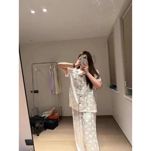 CLOLV KISS CK High-End Butterfly Printed Ice Seide Pyjamas für Frauen im Sommer kurzärmelige süße Ins Home-Kleidungsset können draußen getragen werden. YFY9901 [Silky Cool] M [Vorschlagen 80-100jin [Jin ist gleich 0,5 kg]]]