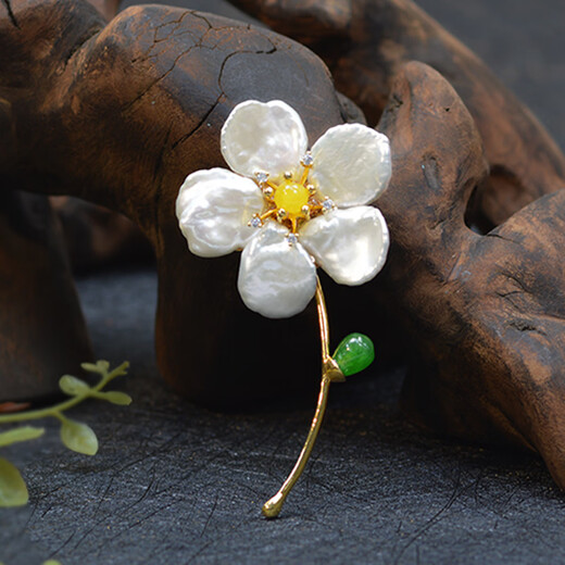 Pure Baroque high-end design niche brooch high-end corsage women's retro Korean accessories suit