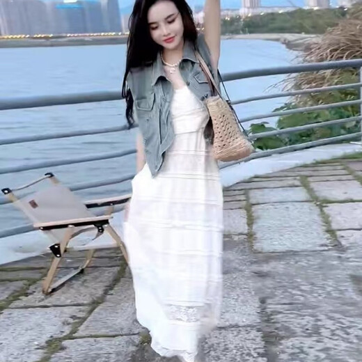 
XCFREHT French long skirt seaside vacation white suspender dress texture 2025 women's summer new suit temperament suspender dress 694#[version] L [Suggested 105-120Jin[Jin equals 0.5 kg]]