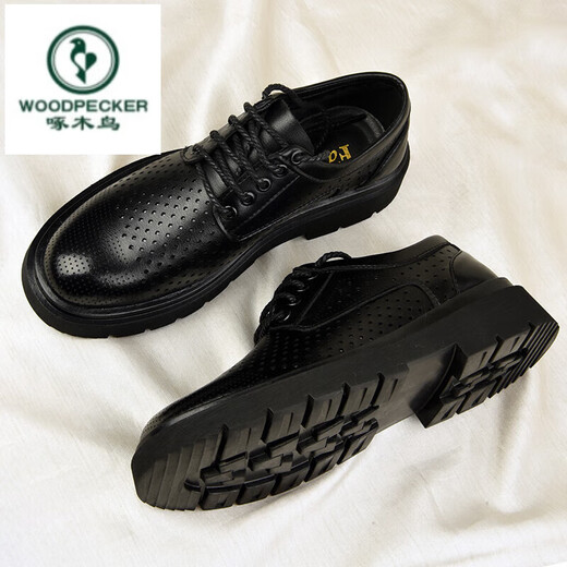 
Woodpecker men's leather sandals 2025 autumn new breathable hollow casual business formal wear thick sole mesh with holes men's black A15262 punched leather shoes 39