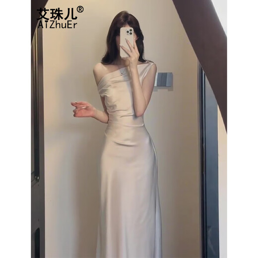 艾珠儿（Aizhuer）法式气质高级感荡领斜肩连衣裙收腰包臀醋酸缎面宴会礼服裙女新款 米色 M