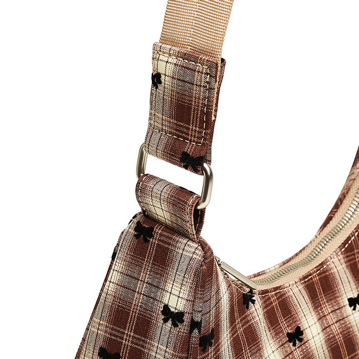 Campeón Campeón 2025 Bolso de hombro nuevo para hombres y mujeres, moda de axila casual y de moda 25SSG75 BROWN