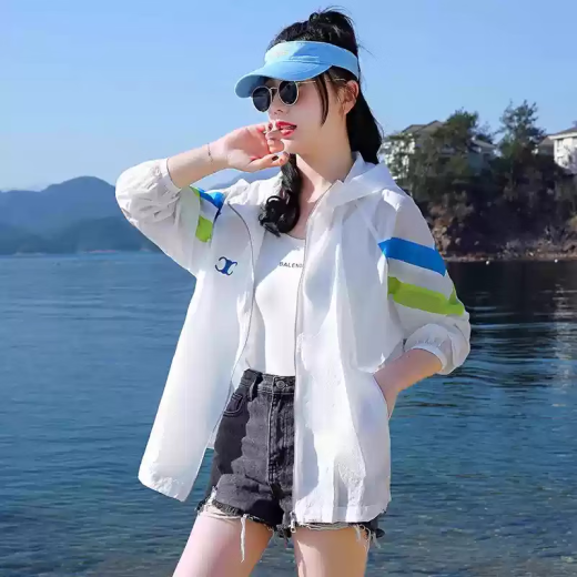 蕉下皇后防晒衣女款夏季2025新款薄款短外套冰丝防晒衫女士轻薄防晒服 F1381绿色 均码 建议75-145斤