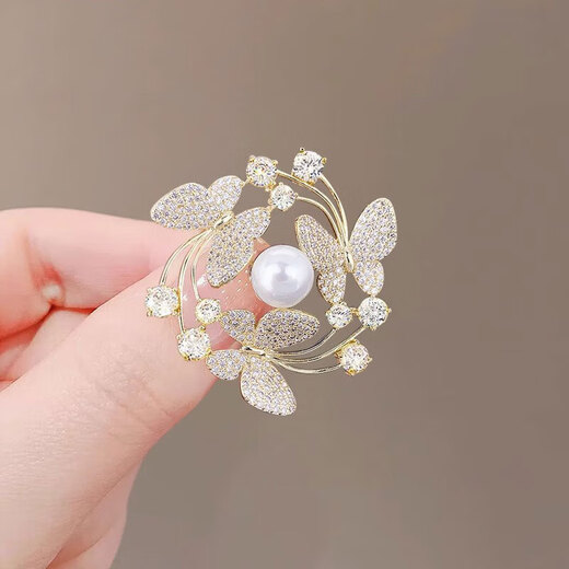 High-end niche butterfly brooch niche versatile coat corsage temperament anti-exposure suit accessories pin butterfly garland brooch