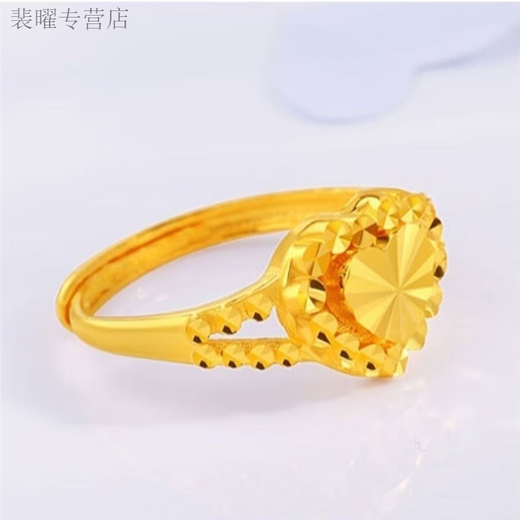 He Jiagong Lao Phoenix 2025 new Hong Kong duty-free ring golden love jewelry fashionable heart-shaped adjustable