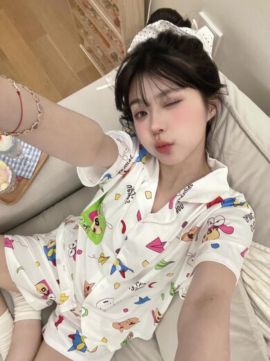 Tan Beiman Crayon Shin-Shirt Japonais Ensemble en trois pièces Crayon Shin-Shirt Fime Fime Minet Card à manches courtes Card KK-14140 Set à trois pièces à manches courtes L Size 100-120Jin [Jin est égal à 0,5 kg]