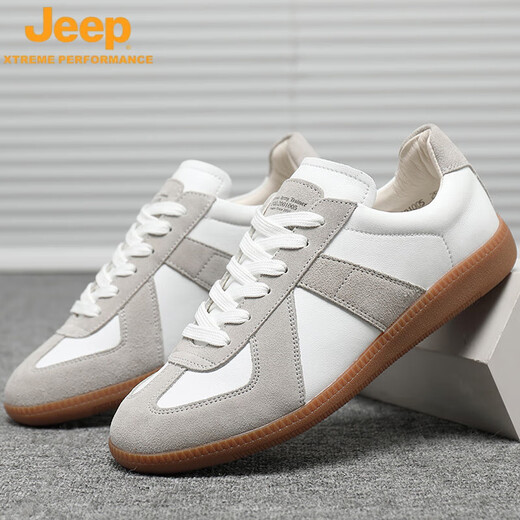 吉普（JEEP）真皮2025新款大码男鞋宽松45码透气46运动鞋47轻便48德训鞋鞋子男 白灰9715 35