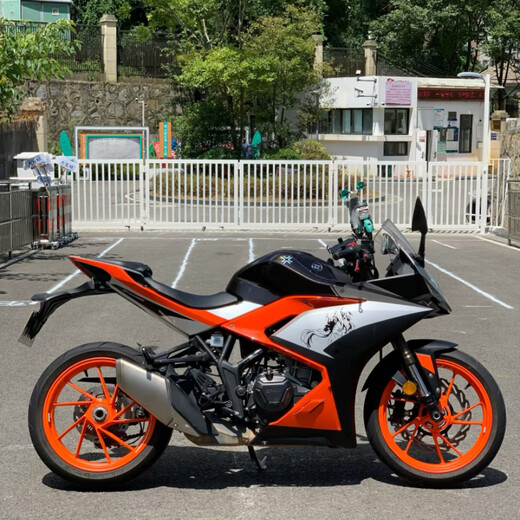 GISAEV new model Kaiyue 321RR new player twin cylinder water-cooled Thunder version motorcycle blade version can be registered and accurate new Orange
