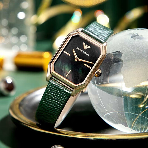 Emporio armani montre la petite plaque carrée de la file carrée verte quartz watch anniversaire 520 Gift de la Saint-Valentin à la mode