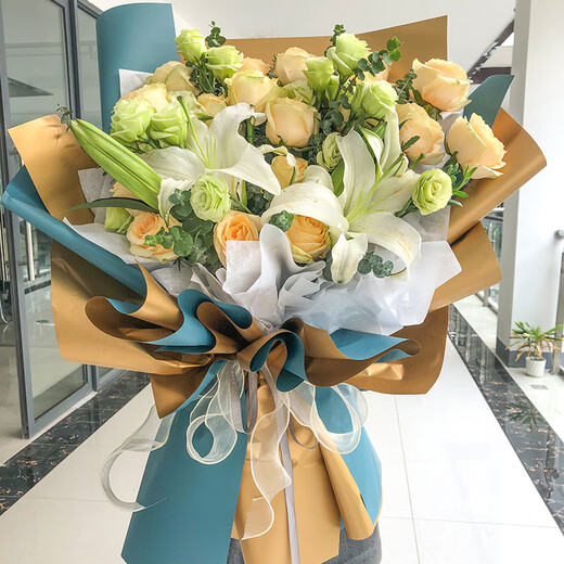 Lingxiang Flower Express champagne rose lily bouquet for girlfriend and wife's birthday gift nationwide citywide delivery 19 champagne rose lily mixed bouquet