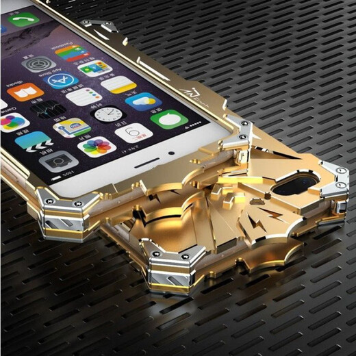 Ye Yu is suitable for iPhone16 mobile phone case 15 Apple 13 anti-fall 12prom metal protective case Thor 14 hard shell male 11 mechanical arm Apple 13promax gold