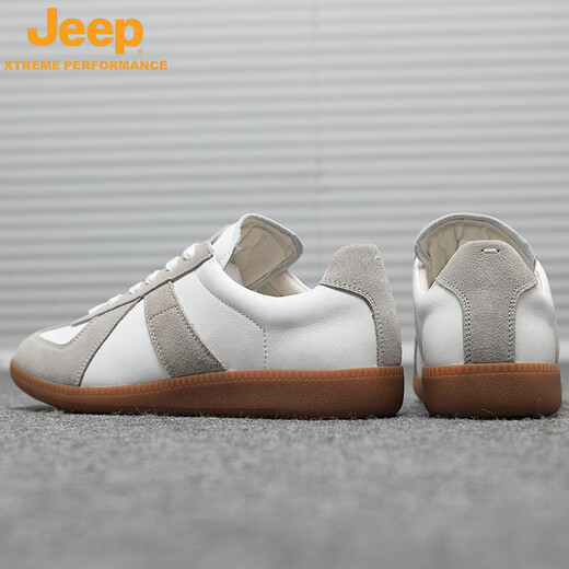 吉普（JEEP）真皮2025新款大码男鞋宽松45码透气46运动鞋47轻便48德训鞋鞋子男 白灰9715 35