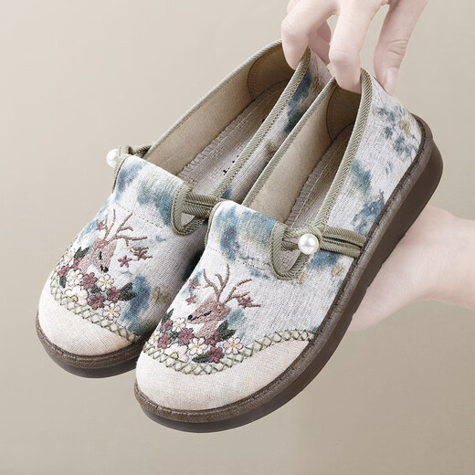 Yidisen 2025 Spring New Old Beijing Chaussures en tissu pour les femmes Polydolile non glissée Broidered Chaussures Lazy People Stomp Flat Chaussures Green 37 (235 mm)
