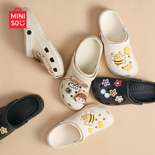 名创优品（MINISO）洞洞鞋女男夏季外穿沙滩凉鞋防滑厚底踩屎感包头凉拖鞋黑色36-37