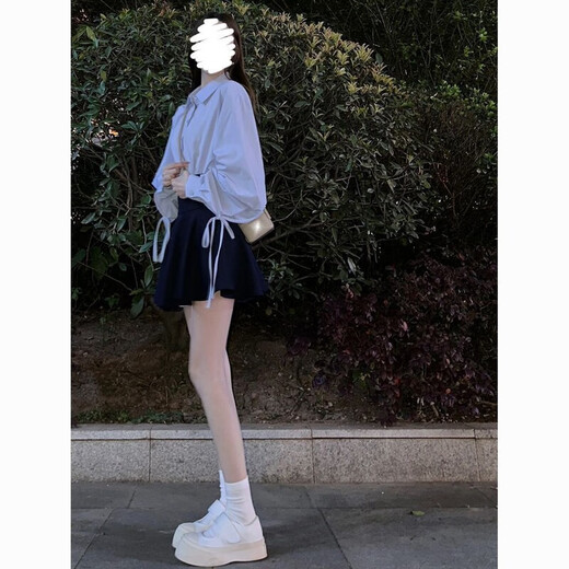 [3891 Menschen sammeln] Sommer Internet-Promi kleine Salztyp-Outfits Verspielte, lebhafte und süße Hemden im College-Stil [zwei Stücke] Riemchen-Hemd + Kurzgruppe 2xl empfohlen 120-135 Jin [Jin gleich 0,5 kg]