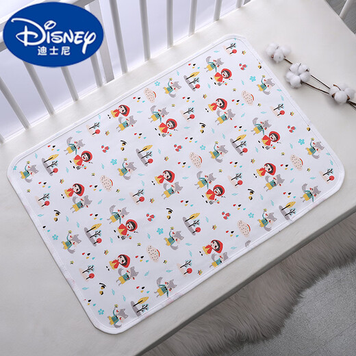 迪士尼（Disney）棉隔尿垫可洗透气新生儿夏季尿片婴儿防水床垫护理垫月经姨妈垫 动物世界 30x40cm