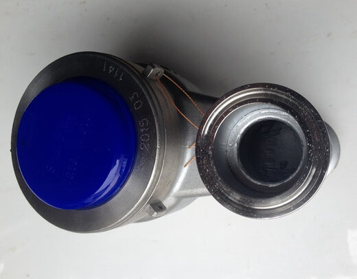 Yonghuan 304 Medidor de agua vertical de acero inoxidable de acero inoxidable debajo del medidor de agua de agua de entrada y salida Medidor de agua DN15252 DN32 CHUCK 50.5 ENTRADA Y SALTA