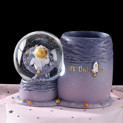 Red Iron Astronaut Holder Ornaments Crystal Ball Night Light Office Office Desktop Decoration Creative Storage Crafts Children's Day Astronaut Holder [Purple Star Ring]