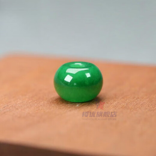 Yingyou natural dry green jadeite 16*11mm hole 4mm positive green passepartout bracelet necklace pendant diy accessories Y178 passepartout one price-Y178