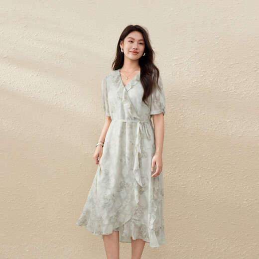 Slim Li Show [Gentle Printed Ruffle V-Ausschnitt Hellgrünes Kleid mit großer Größe Frauen fett mm Sommer neuer Stil 1349 Hellgrün 2xl