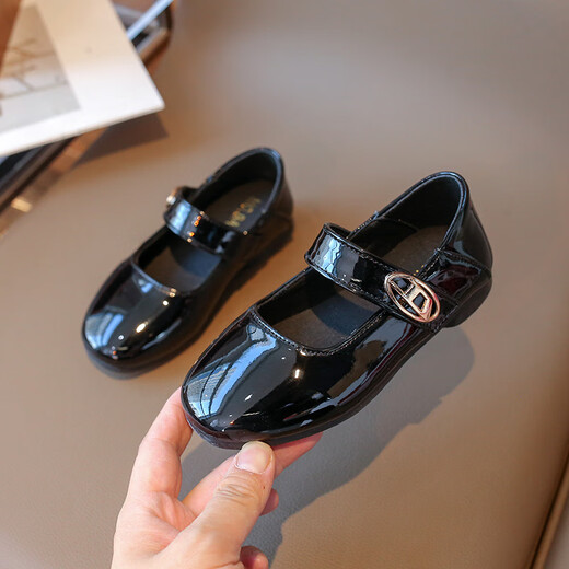Rongxitu Girls Frühlings- und Herbststil schwarzer Patentleder Single -Schuhe vielseitige weiche Sohle Prinzessin Trendy Schuhe V6630 Weiß 26 -30 Ganzkasten Aufnahme 50 Paare
