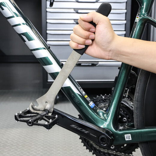 LeBycle mountain road folding bicycle pedal wrench extension tool wheel disassembly, disassembly, repair and repair pedals