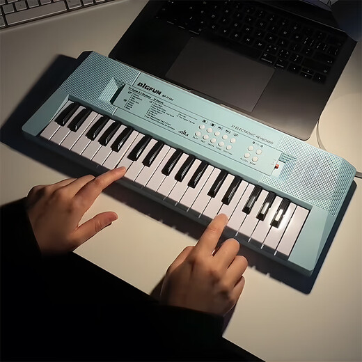 Electronic Piano 37 Tasten der Kinderanfänger können musikalische Instrumente 61 Tasten für Jungen- und Mädchen-Home Music Toys 37 Tasten Black Piano [4-teiliges Set/Up-Upgrade-Ladungspaket] spielen.