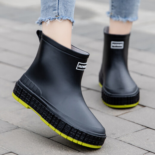 Fashionable Japanese rain boots for women wearing short tube rain boots for outdoor work waterproof and non-slip shoes rubber shoes flat sole pull-toe shoes apricot color 36